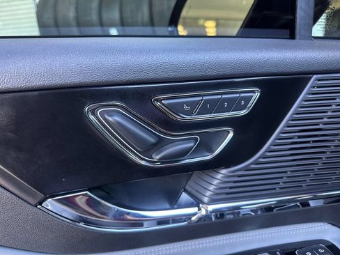 Used 2022 Lincoln Corsair FWD image 13