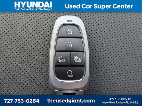 Used 2024 Hyundai Santa Cruz Limited image 41