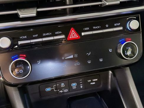 Used 2025 Hyundai Tucson SEL FWD image 18