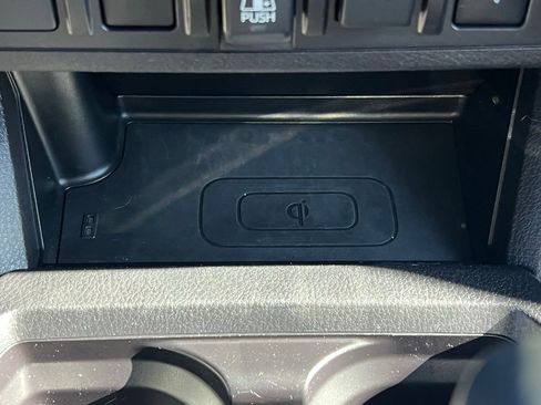 Used 2021 Toyota Tacoma TRD Sport w/ Technology Package image 32