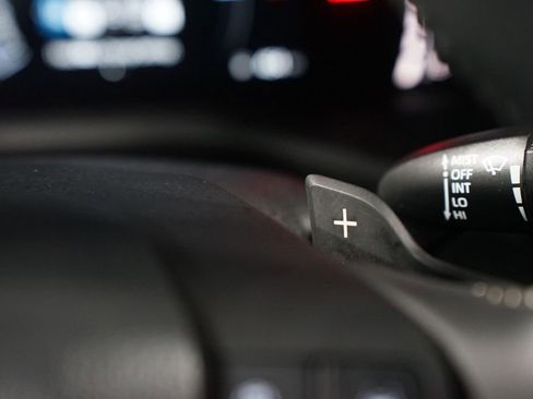 Certified 2025 Toyota Camry SE image 15