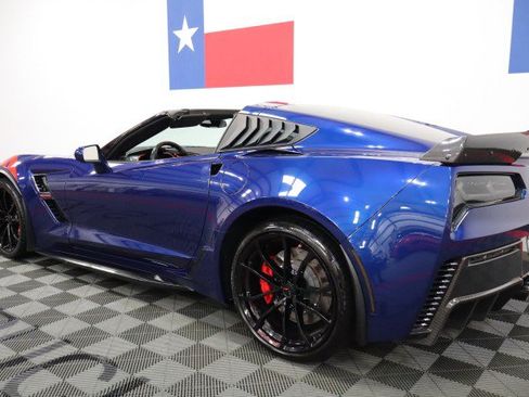 Used 2017 Chevrolet Corvette Grand Sport RWD image 32