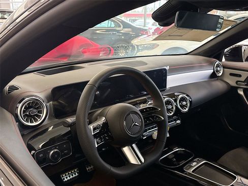 New 2026 Mercedes-Benz CLA 250 4MATIC image 5