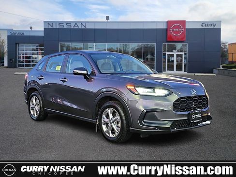 Used 2023 Honda HR-V LX image 1