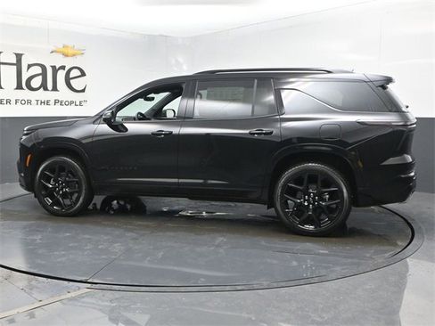 New 2026 Chevrolet Traverse RS w/ LPO, Floor Liner Package image 31