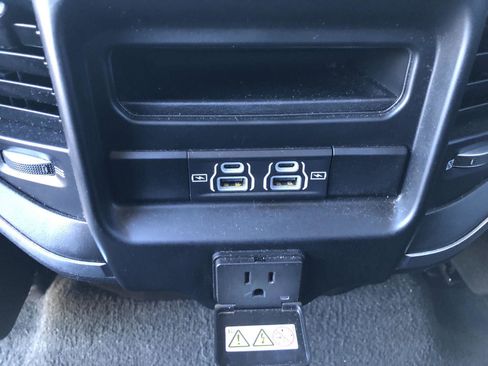 Certified 2024 RAM 1500 Laramie image 21