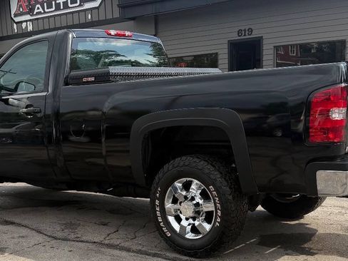 Used 2014 Chevrolet Silverado 3500 W/T w/ Snow Plow Prep Package AWD/4WD image 14
