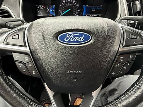 Used 2021 Ford Edge SEL w/ Cargo Accessory Package FWD image 21