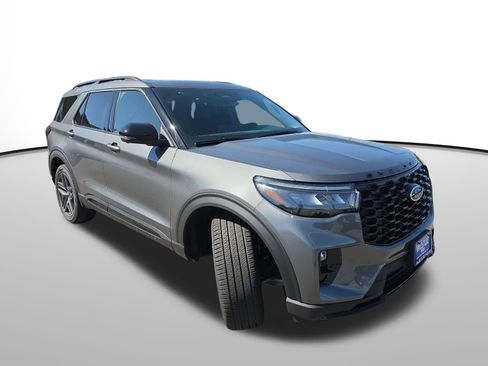 New 2026 Ford Explorer ST w/ Sun And Sound Package image 8