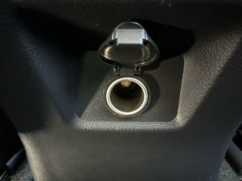 Used 2024 Toyota RAV4 LE image 17