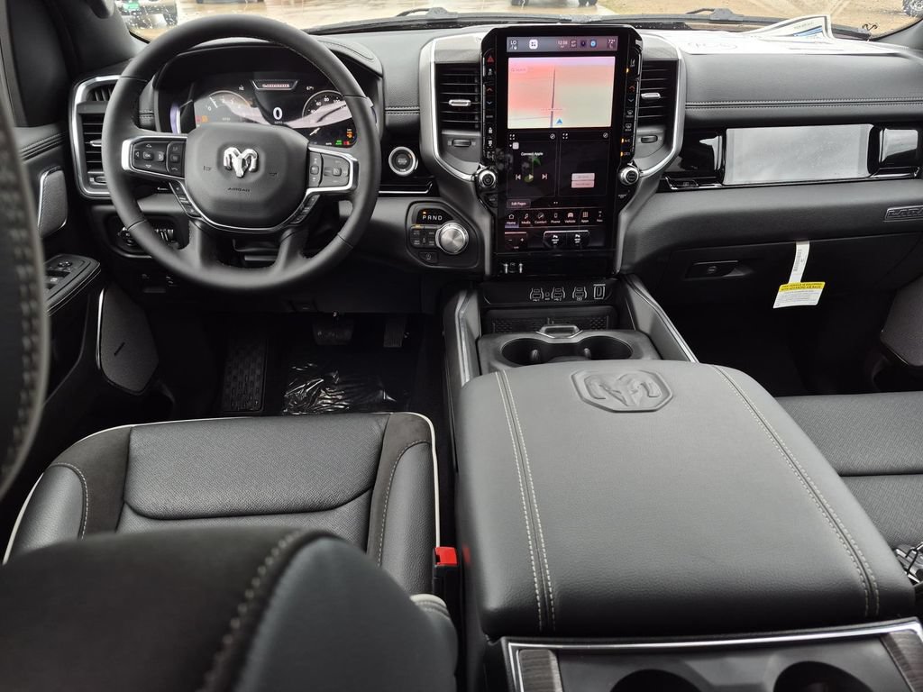 New 2026 RAM 1500 Laramie AWD/4WD image 15