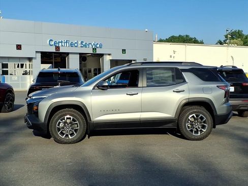 New 2026 Chevrolet Equinox ACTIV AWD/4WD image 6