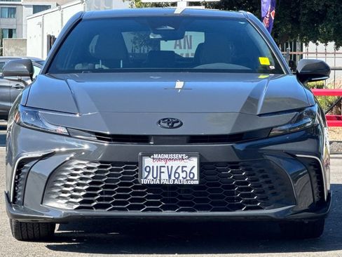 Certified 2025 Toyota Camry SE FWD image 8