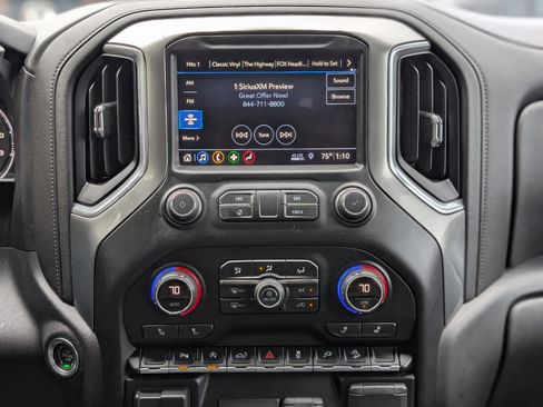 Used 2019 Chevrolet Silverado 1500 RST image 25