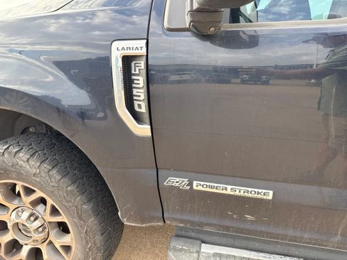 Used 2021 Ford F350 Lariat w/ Lariat Ultimate Package AWD/4WD image 13