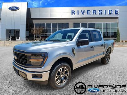 New 2025 Ford F150 XLT w/ Equipment Group 302A MID