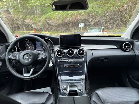 Used 2015 Mercedes-Benz C 300 4MATIC Sedan image 11