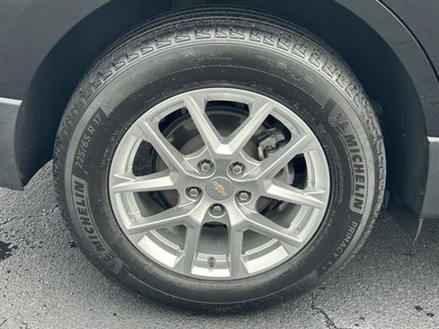 Used 2022 Chevrolet Equinox LT image 32