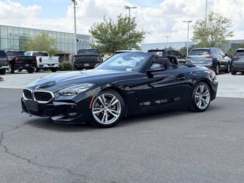 Used 2026 BMW Z4 sDrive30i RWD image 2
