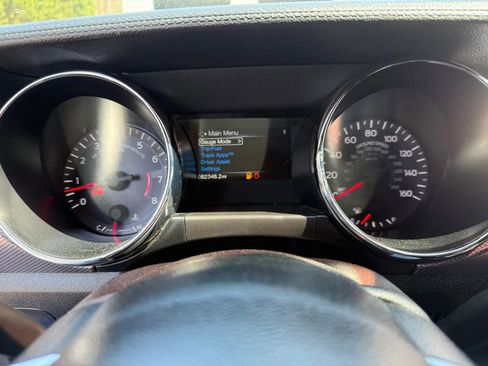 Used 2017 Ford Mustang GT image 18