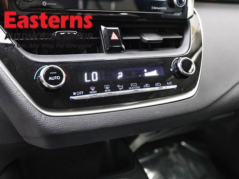 Used 2022 Toyota Corolla LE FWD image 20