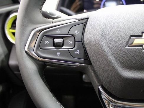 New 2026 Chevrolet Trax LT w/ Sunroof Package image 5