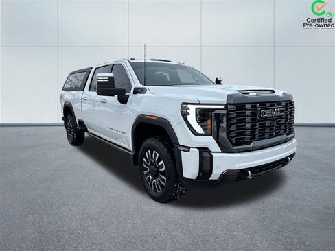 Used 2024 GMC Sierra 2500 Denali Ultimate image 9