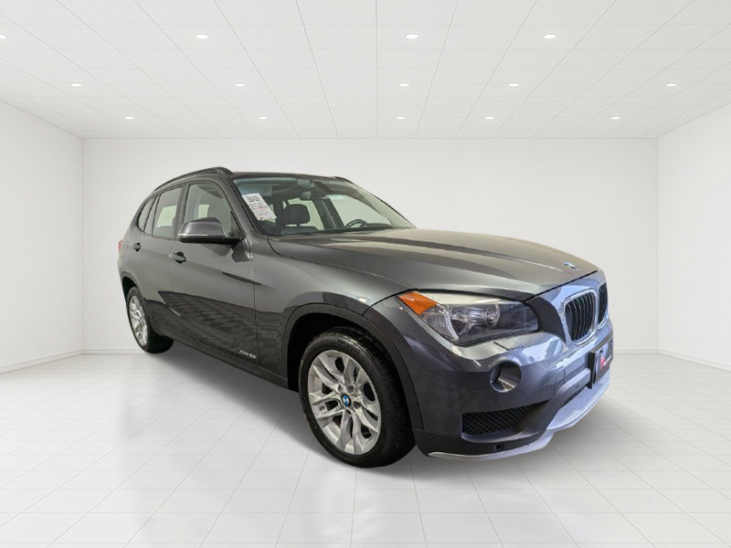 Used 2015 BMW X1 xDrive28i AWD/4WD image 1
