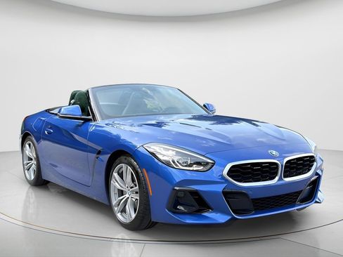 Used 2026 BMW Z4 sDrive30i RWD image 3