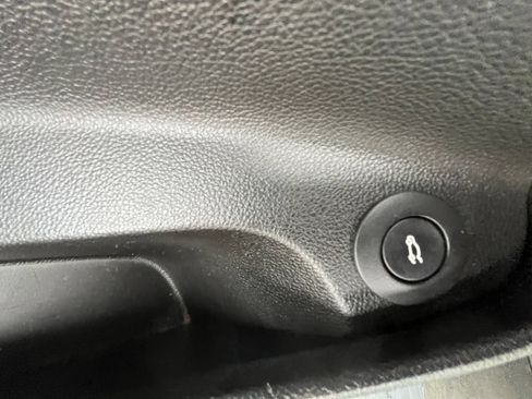Used 2014 Buick Regal FWD image 22