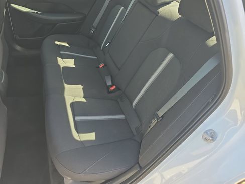 Used 2025 Hyundai Sonata SEL FWD image 13