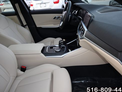 Used 2020 BMW 330i xDrive 330i xDrive w/ Driving Assistance Package image 23