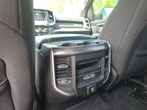 Used 2019 RAM 1500 Big Horn AWD/4WD image 21