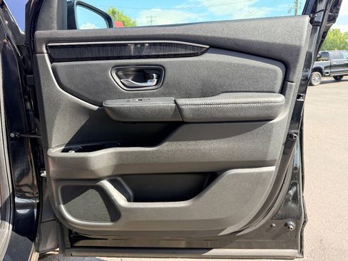 Used 2023 Honda Pilot Elite image 41