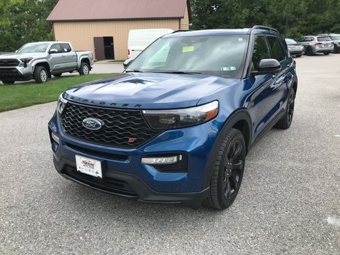 Used 2021 Ford Explorer ST w/ Equipment Group 401A AWD/4WD image 4