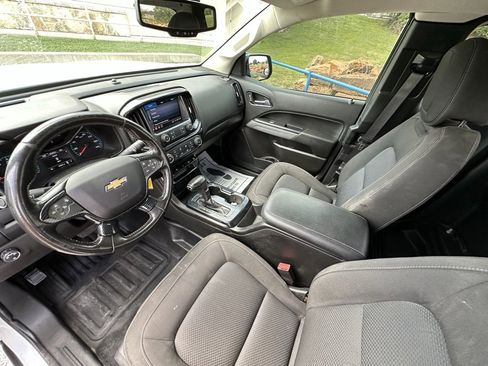 Used 2021 Chevrolet Colorado LT w/ Fleet Safety Package image 17
