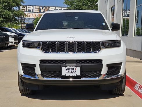 New 2026 Jeep Grand Cherokee L 2WD image 5