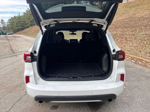 Used 2023 Ford Escape ST-Line w/ Tech Pack #1 image 25