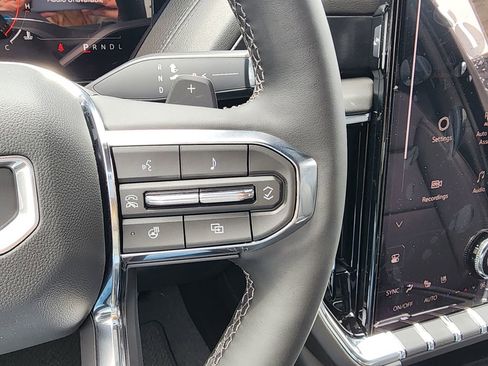New 2026 GMC Yukon Denali AWD/4WD image 23
