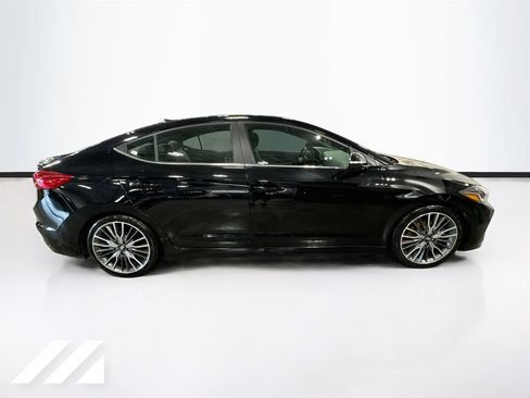 Used 2018 Hyundai Elantra Sport FWD image 4