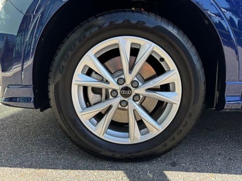 Certified 2025 Audi Q3 2.0T Premium Plus w/ Premium Plus Package image 8