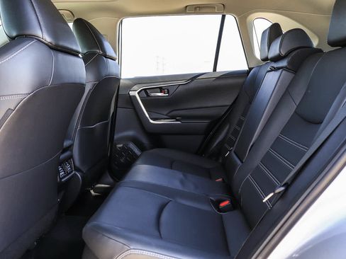 Used 2024 Toyota RAV4 XLE Premium w/ Weather Package AWD/4WD image 19