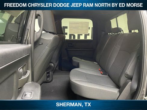 New 2024 RAM 2500 Tradesman w/ Chrome Appearance Group AWD/4WD image 21
