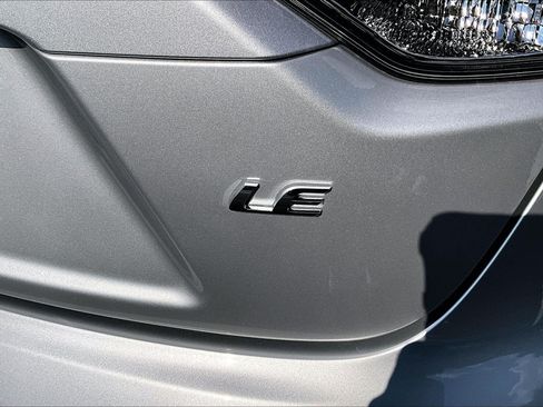 Used 2026 Toyota Corolla LE FWD image 8