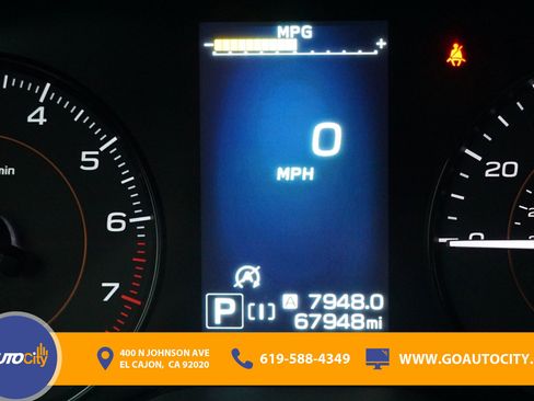 Used 2022 Subaru Crosstrek 2.0i AWD/4WD image 3