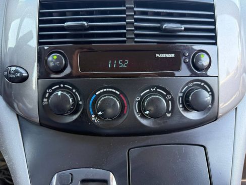 Used 2008 Toyota Sienna LE FWD image 36