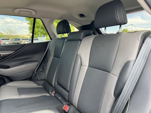 Used 2020 Subaru Outback Onyx Edition XT AWD/4WD image 21