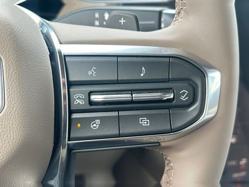 New 2026 GMC Yukon XL Denali w/ LPO, Floor Liner Package image 26