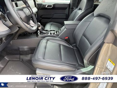 New 2026 Ford Bronco Outer Banks w/ Sasquatch Package image 10