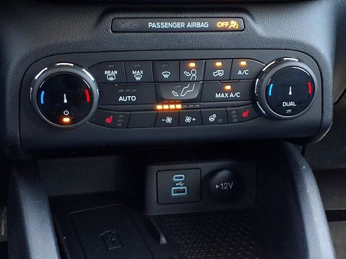 Used 2022 Ford Bronco Sport Outer Banks w/ Tech Package image 17